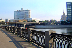 Fencing for the Astakhovsky bridge (the Yauza river, Moscow)